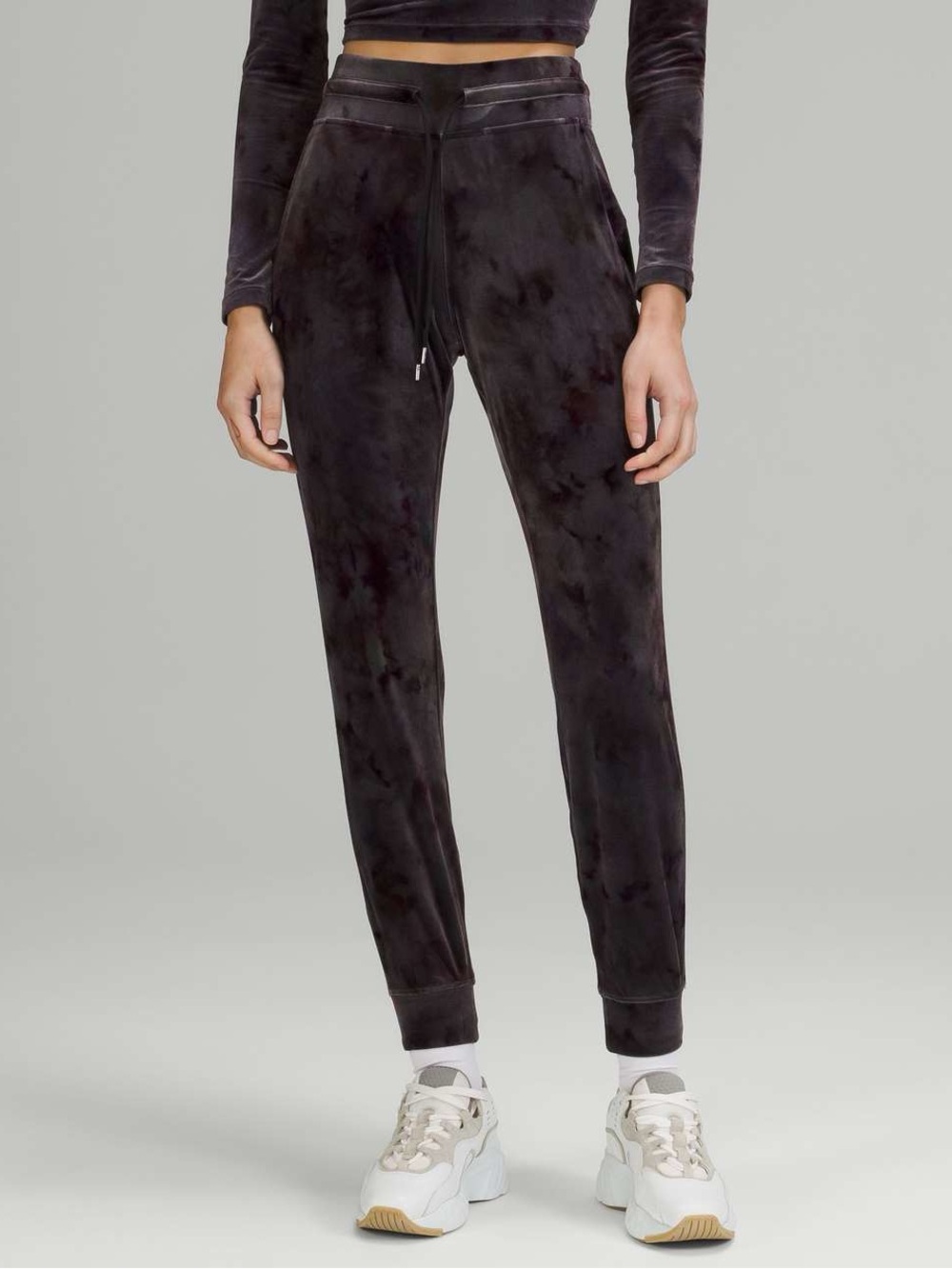 Lululemon Ready To Crush High-Rise Velour Joggers Full Length Size 6